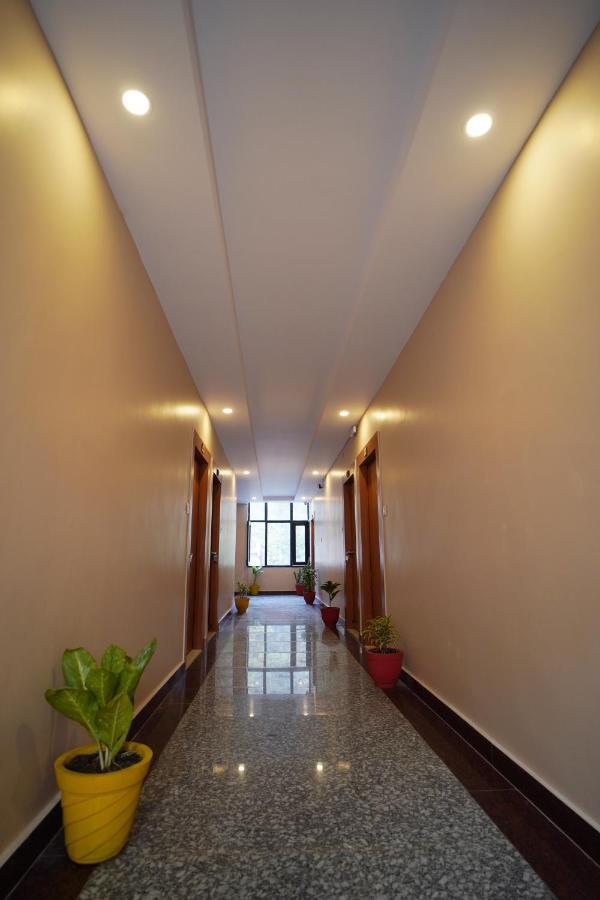 Karwaan Hostel Rishīkesh Εξωτερικό φωτογραφία