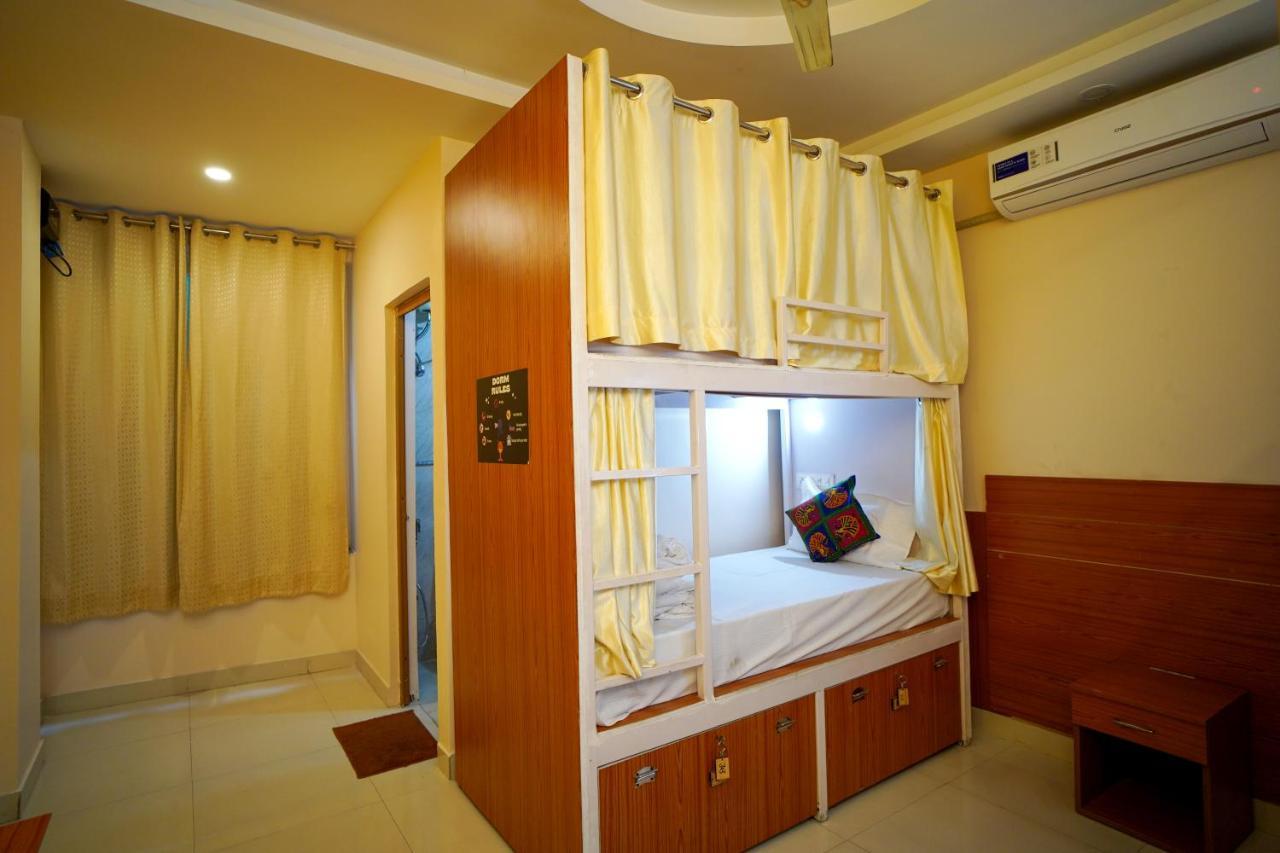 Karwaan Hostel Rishīkesh Εξωτερικό φωτογραφία